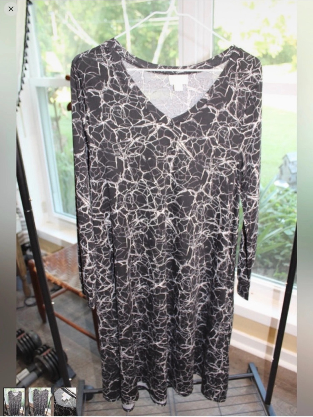 LuLaRoe Nicole Dress Black Gray Abstract Print
Long Sleeve Fit & Flare Size S